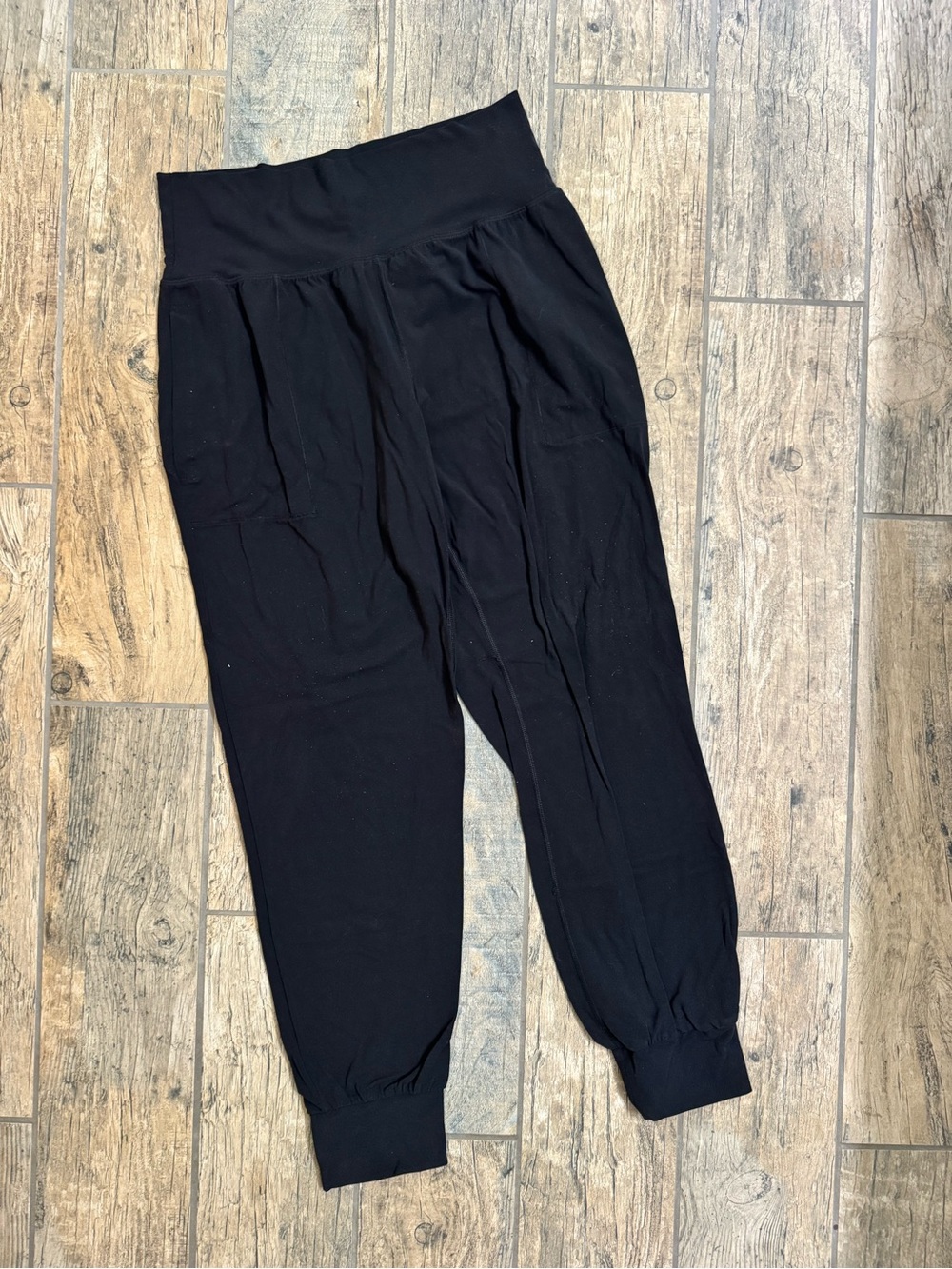 ATHLETA Lounge Jogger Pants - Comfortable Everyday Bottoms